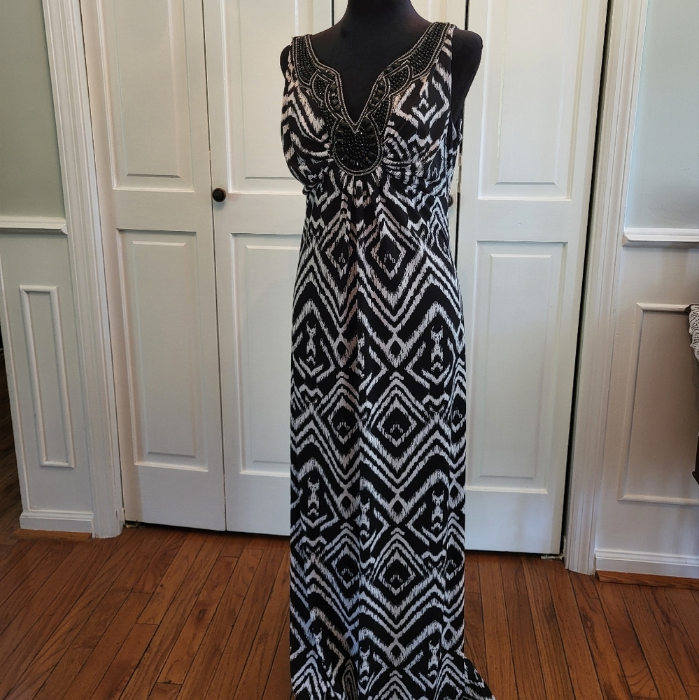Y2k Black And White Print  Babydoll Maxi Dress With Jeweled Neckline Sz 10 Boho